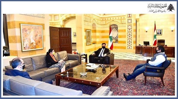 الرئيس دياب يستقبل السفير الإقليمي لبرنامج الأمم المتحدة مايكل حداد