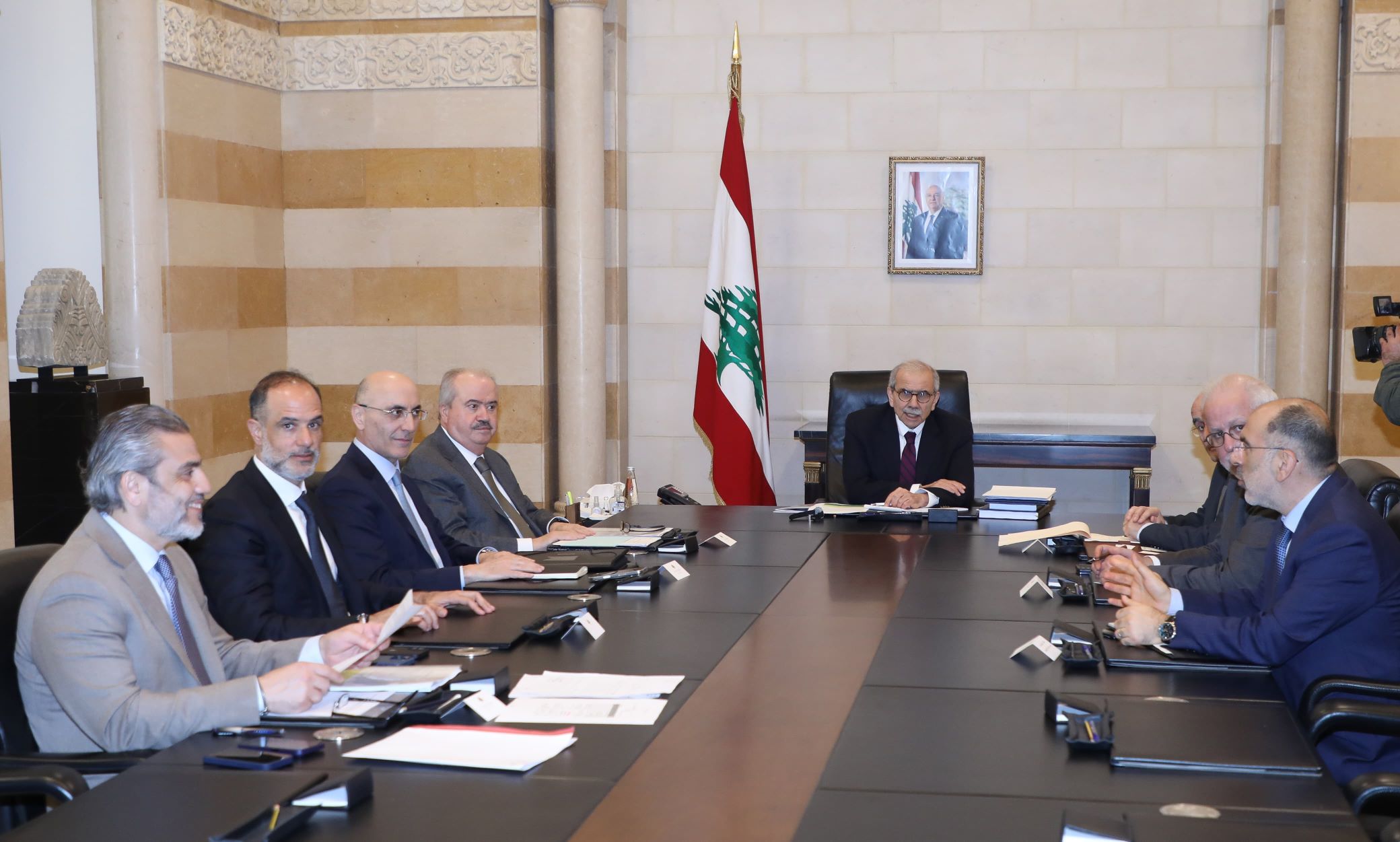الرئيس سلام يترأس اللجنة الوزارية المكلفة بدراسة التدابير الواجب اتخاذها لضبط ومراقبة الحدود على اختلافها ومكافحة التهريب