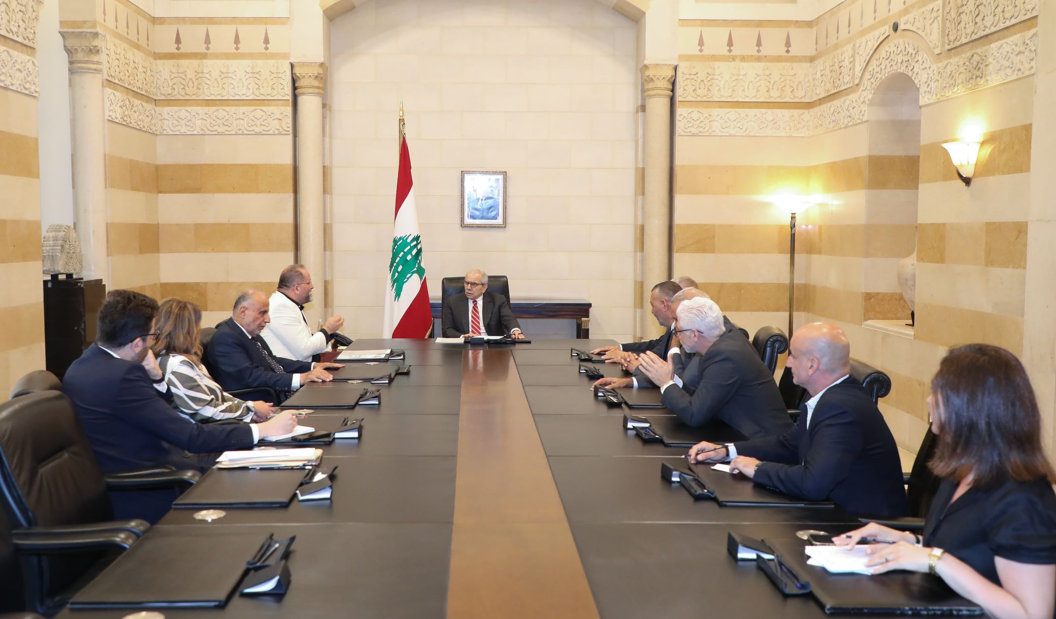 الرئيس سلام يستقبل رئيس منظمة اليد الخضراء  زاهر  رضوان مع وفد