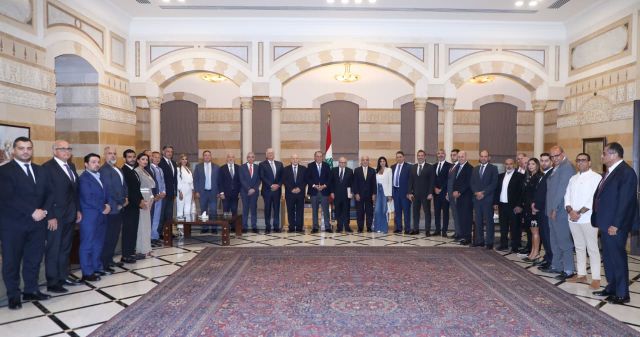 الرئيس سلام يستقبل وفدا رجال الأعمال والهيئات الاقتصادية والمحامين