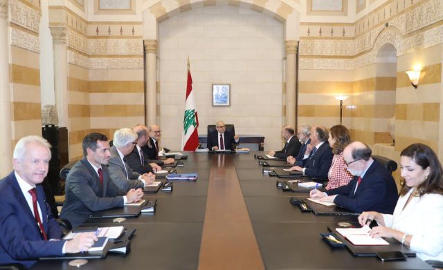 الرئيس سلام يستقبل وفدًا من وكالة التنمية الفرنسية