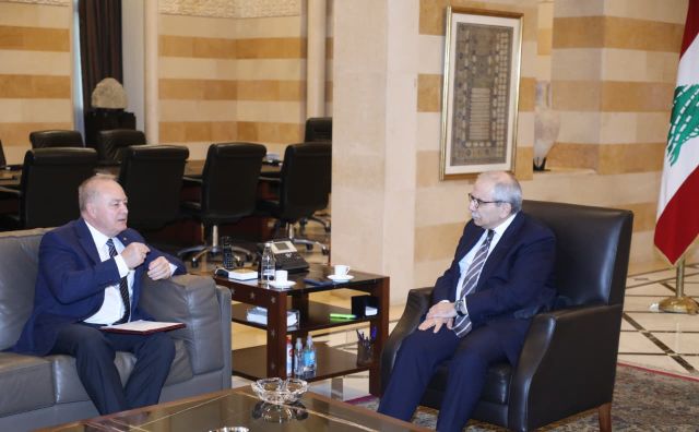 الرئيس سلام يستقبل السفير الروسي في لبنان الكسندر روداكوف