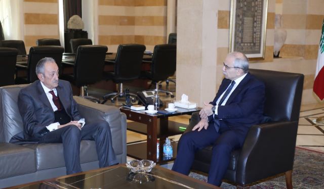 الرئيس سلام يستقبل رئيس الوفد اللبناني الى اجتماعات لجنة الميكانيزم السفير  سيمون كرم