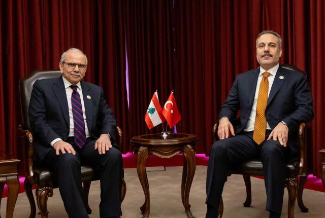 الرئيس سلام يلتقي وزير خارجية تركيا هاكان فيدان