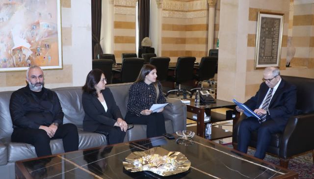 الرئيس سلام يستقبل وفدا من رابطة الاساتذة المتعاقدين في التعليم الاساسي الرسمي