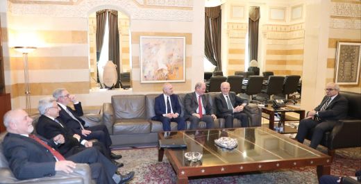 الرئيس سلام يستقبل وفدا من الجبهة السيادية