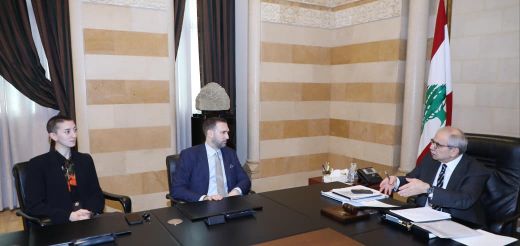 الرئيس سلام يستقبل وفدًا من الحزب التقدمي الاشتراكي واللقاء الديمقراطي