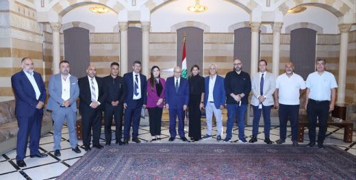 الرئيس سلام يستقبل وفدًا من الأساتذة المتعاقدين في الجامعة اللبنانية