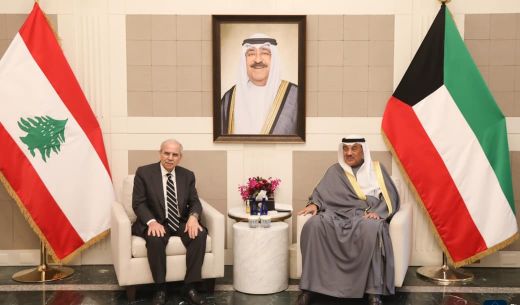 الرئيس سلام يجتمع مع ولي عهد دولة الكويت الشيخ صباح خالد الحمد الصباح