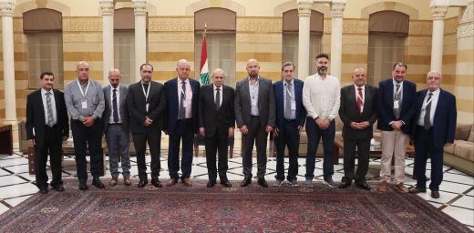 الرئيس سلام يستقبل وفدًا من جمعية تجار محافظة النبطية